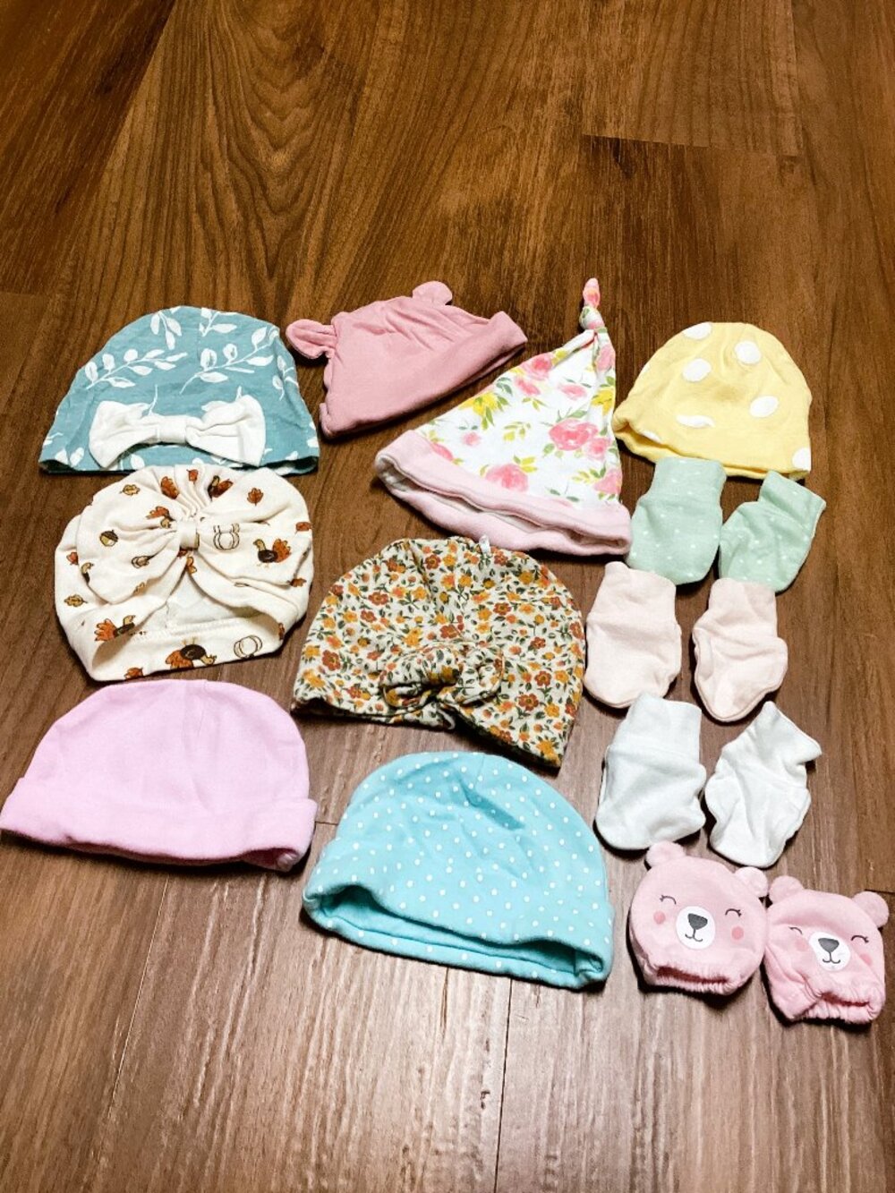 16 Piece Newborn Baby Girl Hats & Mittens Bundle. Various Brands. 100% Cotton.